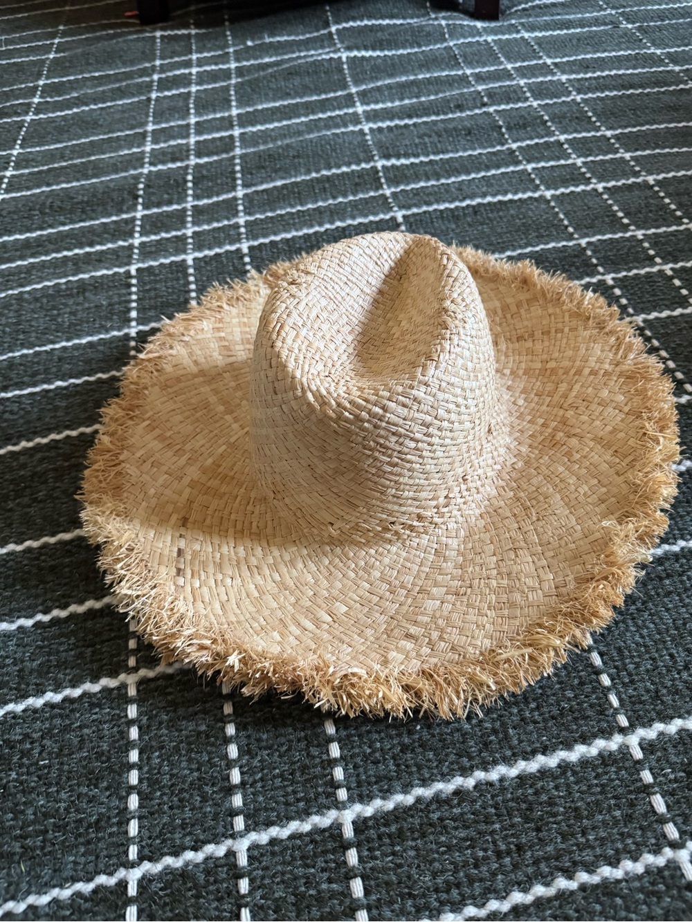 Frayed-Brim Straw Sun Hat in Natural
